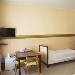 Sleep At Home Hotel комната для гостей