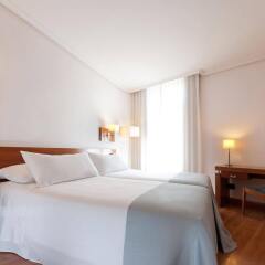 Отель Tryp Madrid Atocha Hotel Испания, Мадрид - 8 отзывов об отеле, цены и фото номеров - забронировать отель Tryp Madrid Atocha Hotel онлайн комната для гостей фото 5