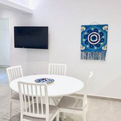Отель Cycladic Style Apt in Athens Греция, Афины - отзывы, цены и фото номеров - забронировать отель Cycladic Style Apt in Athens онлайн комната для гостей фото 5