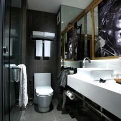 Отель Hard Rock Hotel Penang Малайзия, Пенанг - отзывы, цены и фото номеров - забронировать отель Hard Rock Hotel Penang онлайн ванная фото 2