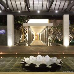 Отель Avani Kalutara Resort спа