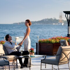Four Seasons Hotel Istanbul at the Bosphorus пляж