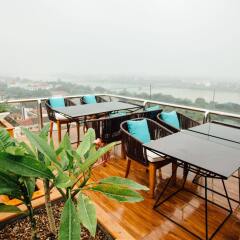 Отель Midtown Hotel Hue Вьетнам, Хюэ - отзывы, цены и фото номеров - забронировать отель Midtown Hotel Hue онлайн балкон