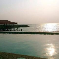 Отель Nantra Pattaya Baan Ampoe Beach фото 2