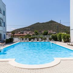 Отель Hibiscus Hotel Residence Италия, Синискола - отзывы, цены и фото номеров - забронировать отель Hibiscus Hotel Residence онлайн бассейн