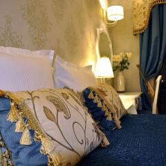 Отель SleepWalker Boutique Suites комната для гостей фото 2