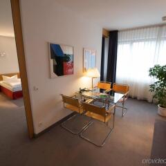Отель Holiday Inn Berlin City-West комната для гостей фото 5