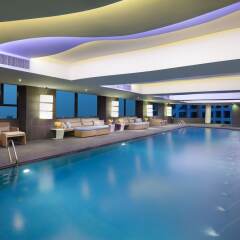Отель Ascott Raffles City Chengdu бассейн