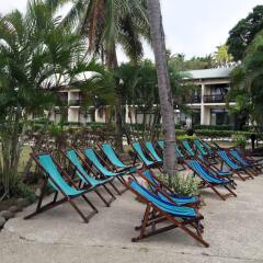 Отель Anchorage Beach Resort Фиджи, Вити-Леву - отзывы, цены и фото номеров - забронировать отель Anchorage Beach Resort онлайн спортивное сооружение