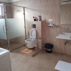 Отель Amber House Lanka Шри-Ланка, Бентота - отзывы, цены и фото номеров - забронировать отель Amber House Lanka онлайн ванная фото 2