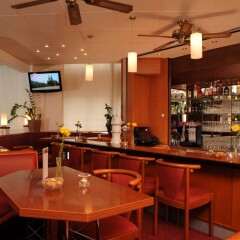 Отель Econtel Hotel München Германия, Мюнхен - отзывы, цены и фото номеров - забронировать отель Econtel Hotel München онлайн гостиничный бар