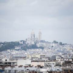 Отель Paris from all angles городской автобус