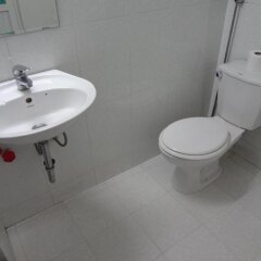 Отель Du Centre Ville Ханой ванная