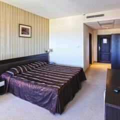 Апартаменты Menada Forum Apartments Солнечный берег комната для гостей фото 5