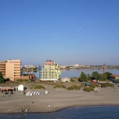 Отель Petar and Pavel Hotel & Relax Center Болгария, Поморие - отзывы, цены и фото номеров - забронировать отель Petar and Pavel Hotel & Relax Center онлайн пляж фото 2