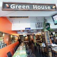 Отель Green House Bangkok гостиничный бар