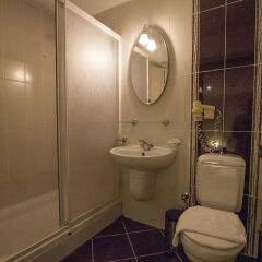 Kulube Hotel Турция, Калкан - 1 отзыв об отеле, цены и фото номеров - забронировать отель Kulube Hotel онлайн ванная фото 2