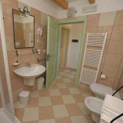Отель Agriturismo Sol De Montalto Риволи-Веронезе ванная