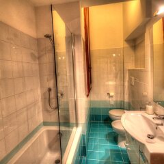 Отель Belle Arti 2 Италия, Флоренция - отзывы, цены и фото номеров - забронировать отель Belle Arti 2 онлайн ванная