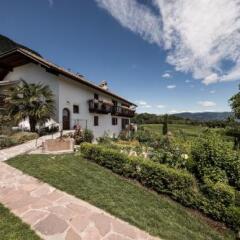 Отель Weidlhof B&B Кальдаро-сулла-Страда-дель-Вино фото 7
