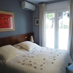 Отель Villa Playa Santa Cristina Family Only Льорет-де-Мар сейф в номере