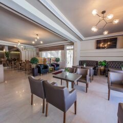 Отель Sarantis Hotel Греция, Ханиотис - отзывы, цены и фото номеров - забронировать отель Sarantis Hotel онлайн интерьер отеля