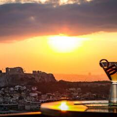 St George Lycabettus Hotel пляж