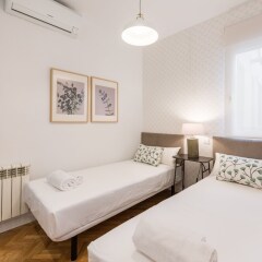 Отель 4pax. With 2 Bds. & 2 Bathrooms Next to Atocha Train Station Мадрид комната для гостей фото 3