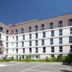 Отель B&B Hôtel Paris Romainville Noisy le Sec парковка