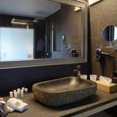 Hotel Chalet Royal in Veysonnaz, Switzerland from 381$, photos, reviews - zenhotels.com bathroom