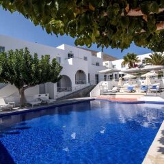 RK Beach Hotel бассейн фото 3