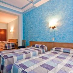 Отель Hostal Oporto Испания, Мадрид - 2 отзыва об отеле, цены и фото номеров - забронировать отель Hostal Oporto онлайн комната для гостей фото 3