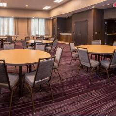 Отель Courtyard Arlington Rosslyn
