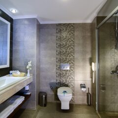 Отель Palm Wings Beach Resort & Spa Kusadasi- All Inclusive комната для гостей фото 5