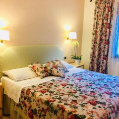 Отель Belvedere Resort Ai Colli Италия, Региональный парк Colli Euganei - отзывы, цены и фото номеров - забронировать отель Belvedere Resort Ai Colli онлайн комната для гостей