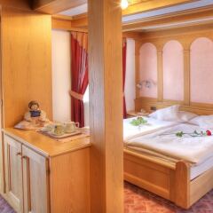 Hotel Ladinia Долина Валь-ди-Фасса ванная