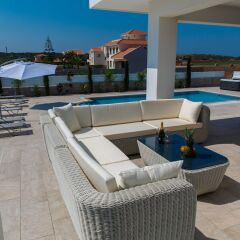Отель Villa Andriana бассейн фото 3