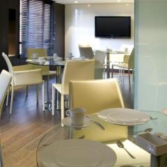 Отель Four Points by Sheraton Cali в номере фото 2