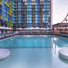 The LINQ Hotel & Casino бассейн фото 3
