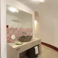 Отель Santorini Secret Suites & Spa удобства в номере