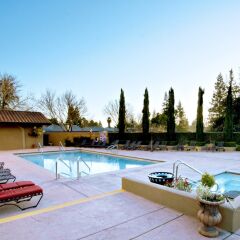 Отель Westin Sacramento Сакраменто с домашними животными