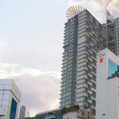 Отель Swiss-Garden Hotel Kuala Lumpur Малайзия, Куала-Лумпур - 2 отзыва об отеле, цены и фото номеров - забронировать отель Swiss-Garden Hotel Kuala Lumpur онлайн вид на фасад