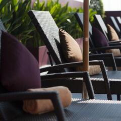 Отель Casa Nithra Bangkok Бангкок балкон