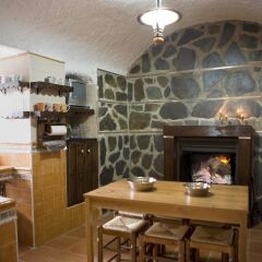 Отель Cuevalia. Alojamiento Rural en Cueva в номере