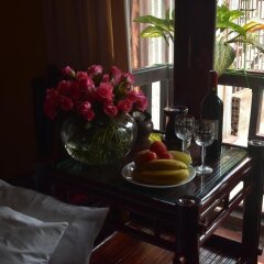 Queen Travel Boutique Hotel - Hang Bac Ханой балкон
