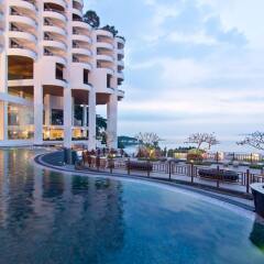 Royal Cliff Grand Hotel бассейн фото 2