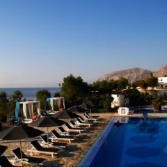 Отель Mediterranean Beach Palace Hotel Греция, Остров Санторини - отзывы, цены и фото номеров - забронировать отель Mediterranean Beach Palace Hotel онлайн
