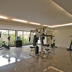 Royal Panerai Hotel фитнесс-зал