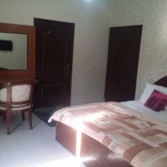Hilltop Hotel in Karachi, Pakistan from 59$, photos, reviews - zenhotels.com guestroom photo 2