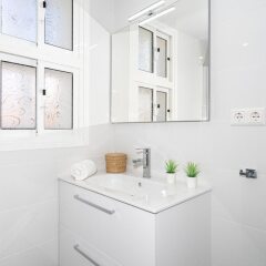 Отель Delightful Apartment on The First Shoreline Ref 141 Испания, Фуэнхирола - отзывы, цены и фото номеров - забронировать отель Delightful Apartment on The First Shoreline Ref 141 онлайн фото 3